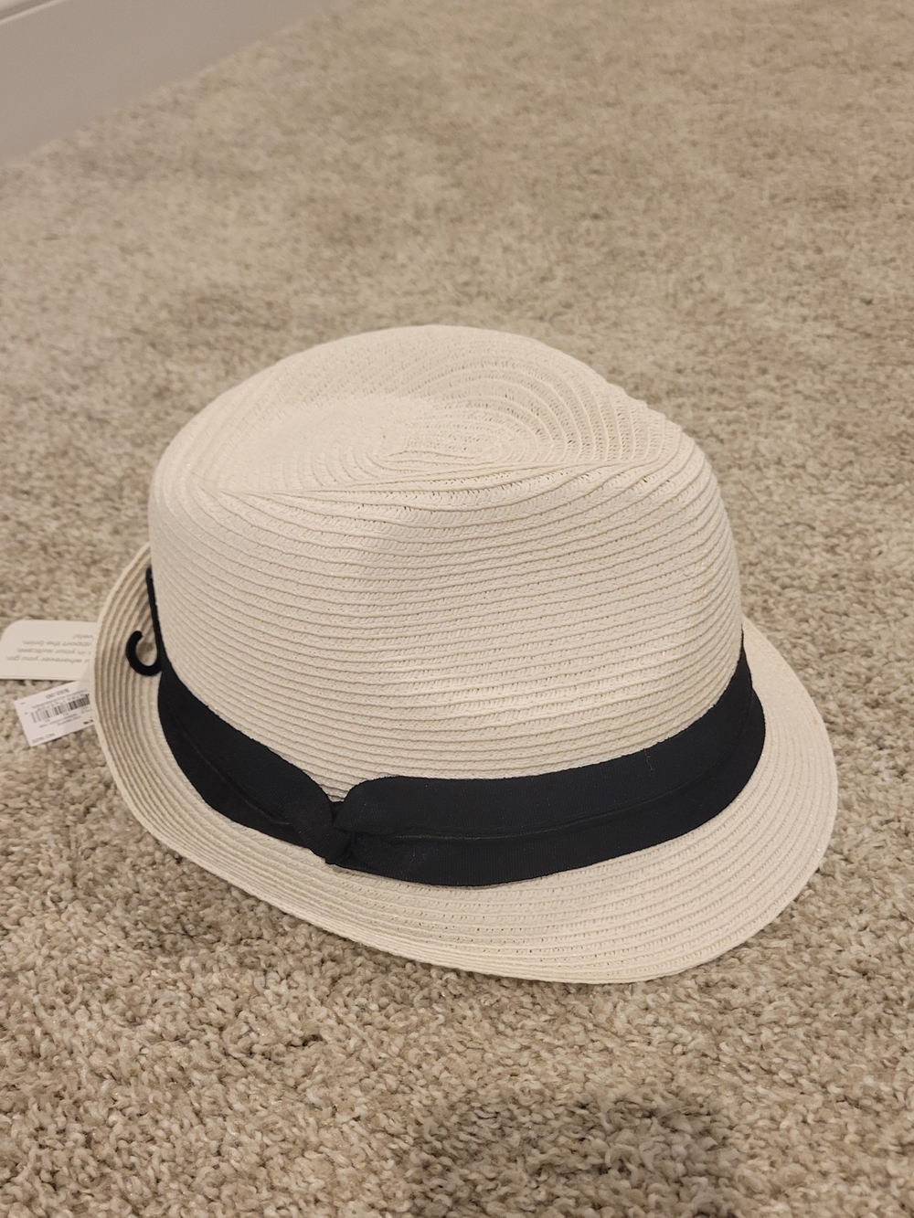 NWT Women's Cream Straw Fedora with Black Band